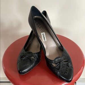 Franco Sarto Black Heels Sleek Design